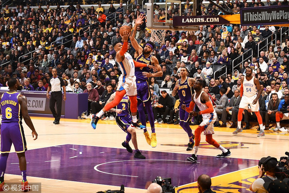 走出了困境 走出了困境