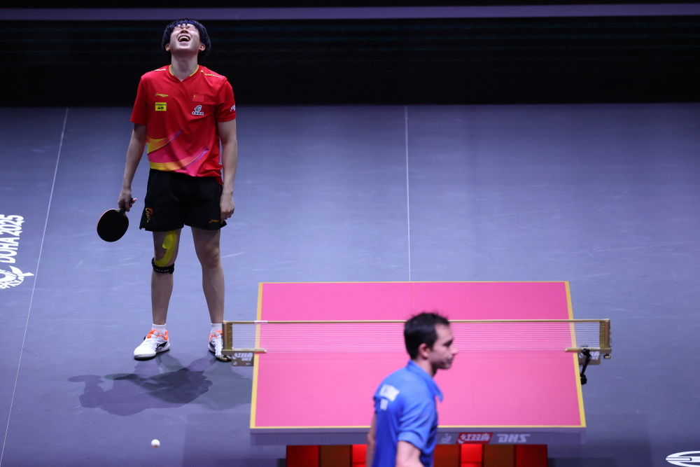 差距缩小至 差距缩小至