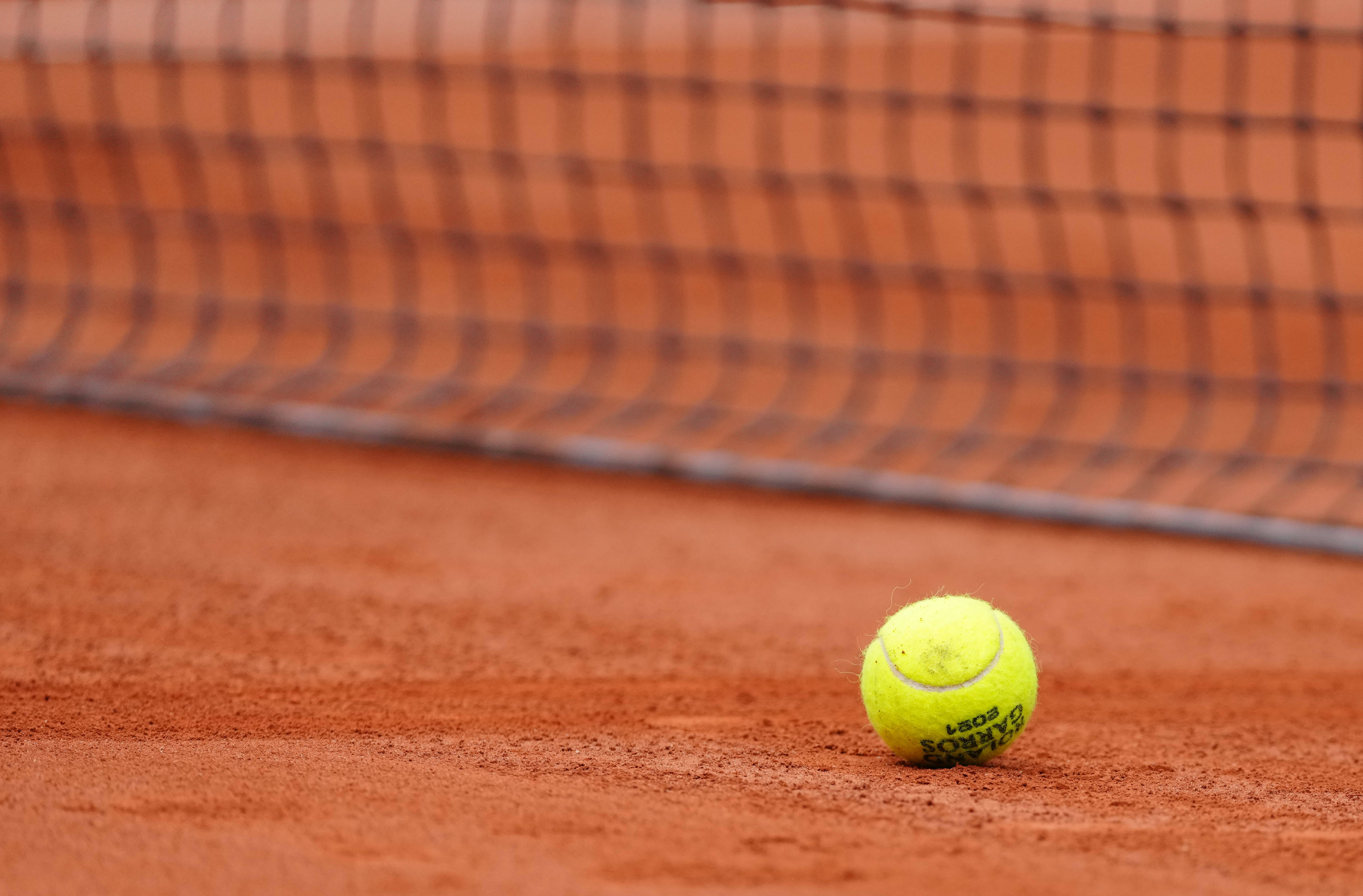 无论是担任 无论是担任